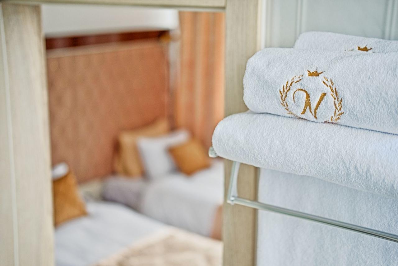 New Hotel Іліджа Екстер'єр фото