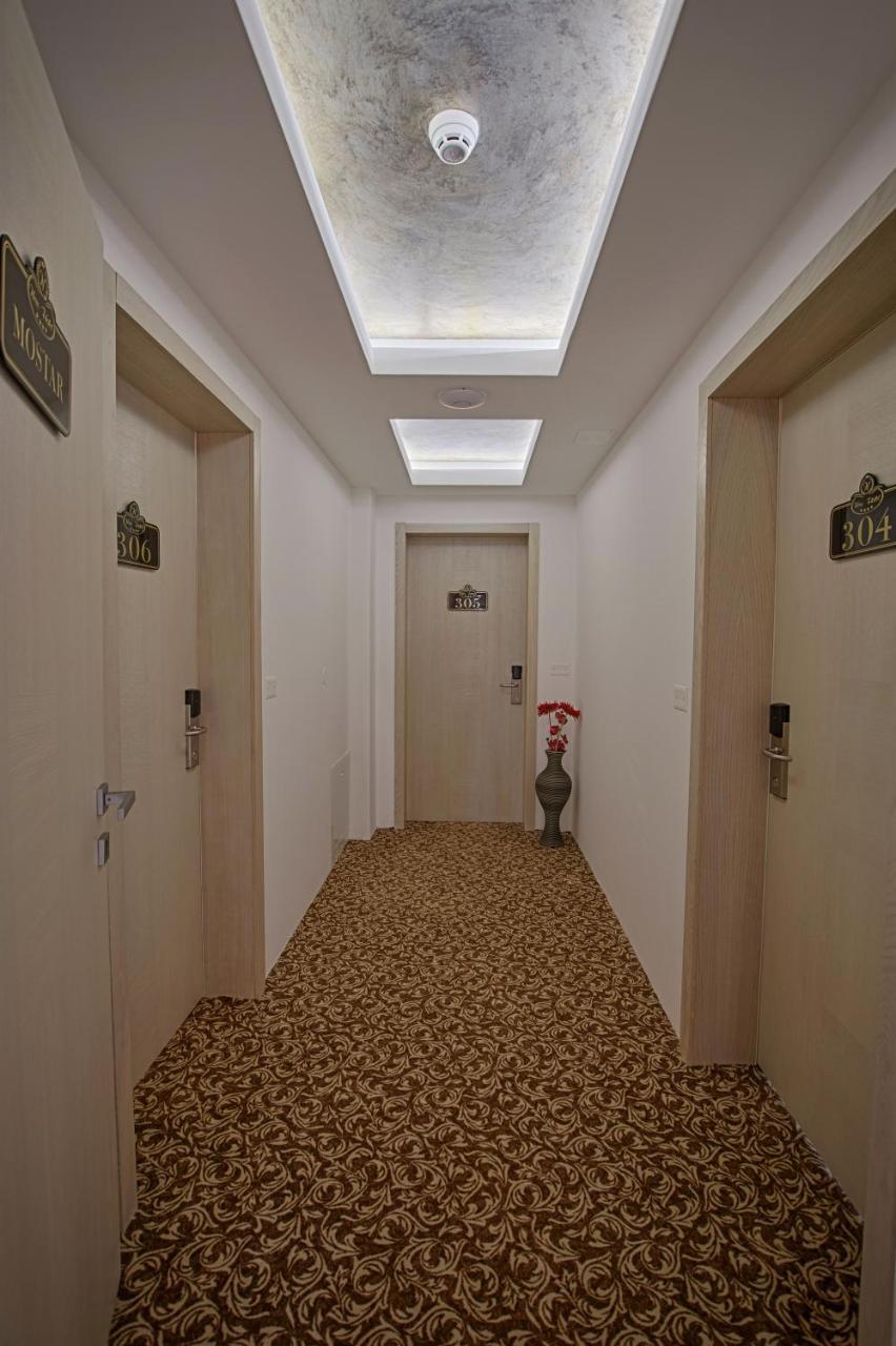 New Hotel Іліджа Екстер'єр фото