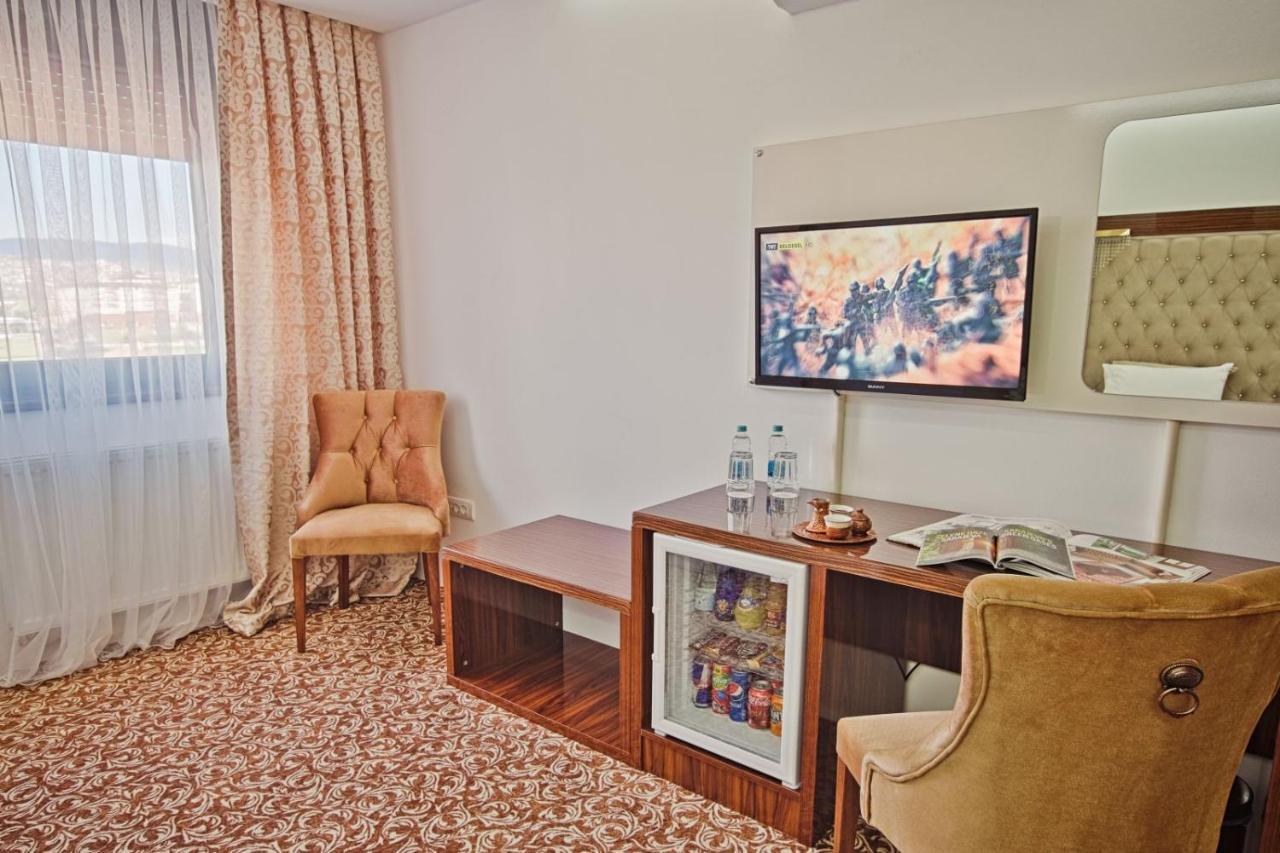 New Hotel Іліджа Номер фото